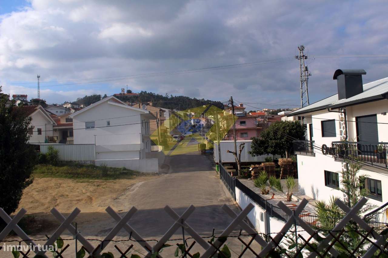 Andar Moradia T3 DUPLEX em Felgueiras-10