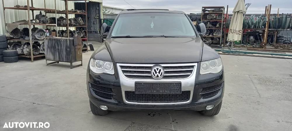 Dezmembrari/Dezmembrez Volkswagen Touareg - 1