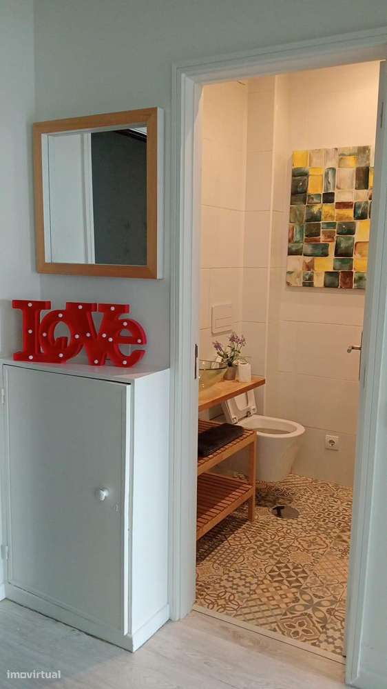 Apartamento T0 com 58 m2 na Rua Aníbal Cunha-6