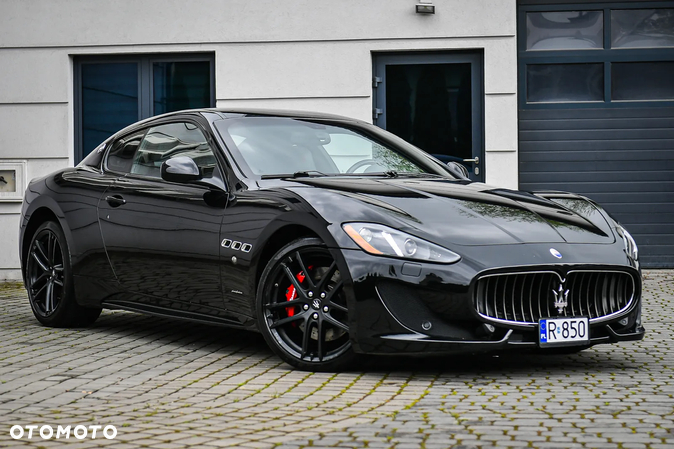 Maserati GranTurismo S - 9