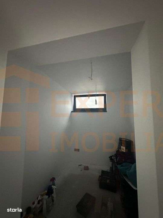 Oportunitate imobiliara! Casa de vanzare in zona  Palazu Mare-Constant-6