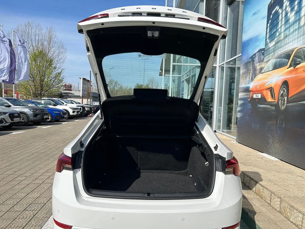 Skoda Octavia - foto 7