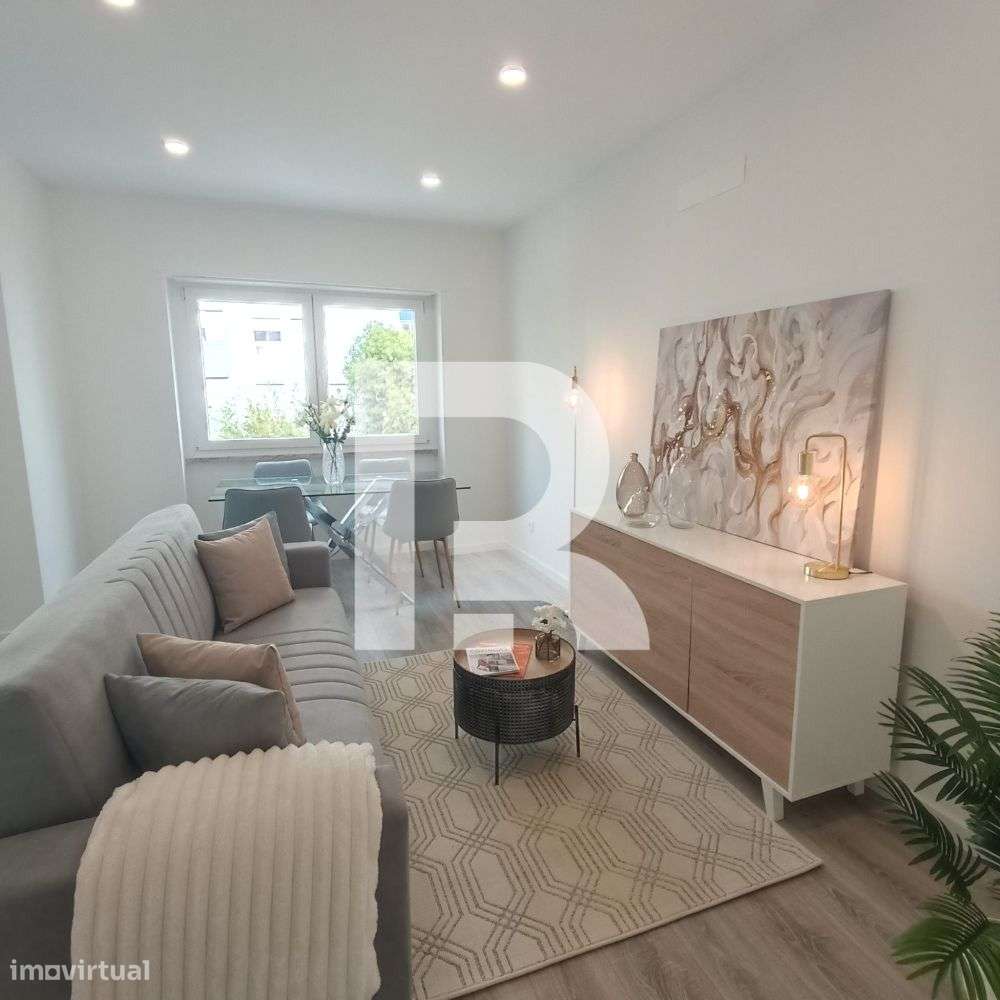 Apartamento T3 Totalmente Remodelado na Penha de França, Lisboa - Grande imagem: 3/33