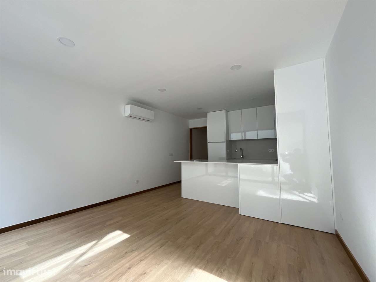 Apartamento T1 Arrendamento em Viseu,Viseu - Grande imagem: 4/9