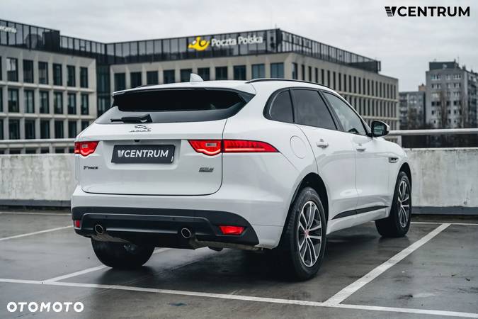 Jaguar F-Pace 2.0 i4D AWD R-Sport - 7