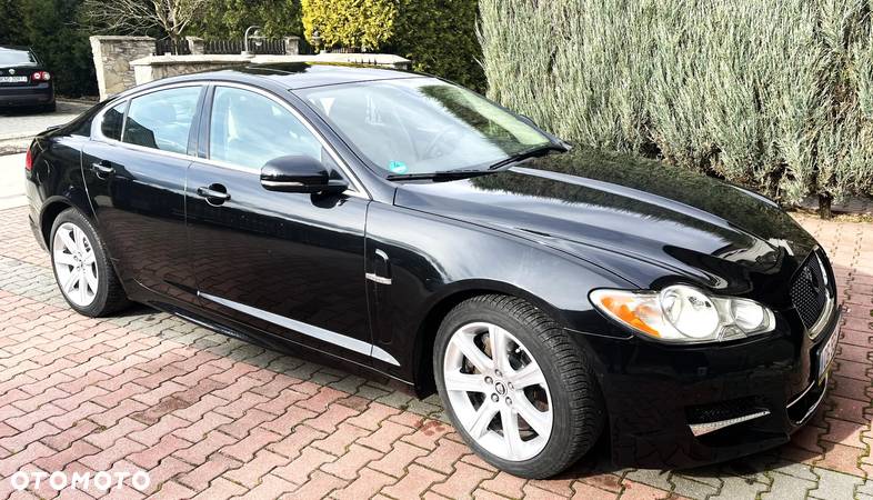 Jaguar XF 3.0 V6 Diesel S Premium Luxury - 5