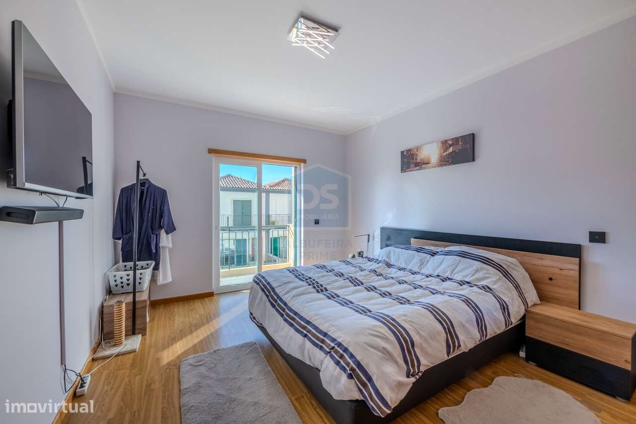 Apartamento T3 Venda em Quelfes,Olhão-13