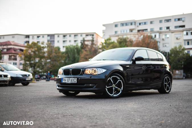 BMW Seria 1 123d - 4