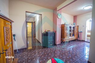 Apartament 3 camere cu centrala in zona Alfa