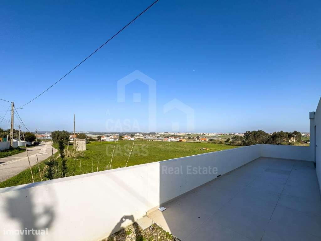 Vende Moradia T4 - Santa Cruz 5 km, A Casa das Casas-37