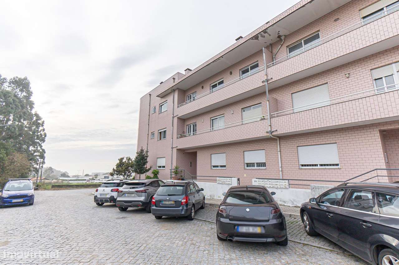 T4 DUPLEX COBERTURA,196 m², 4 Varandas/Solários, Garagem em Arcozelo-24