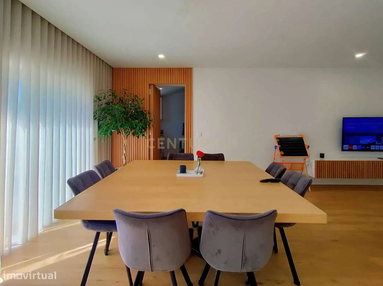 Moradia T3 em Primeira Linha de Mar em Cepães, Esposende-8