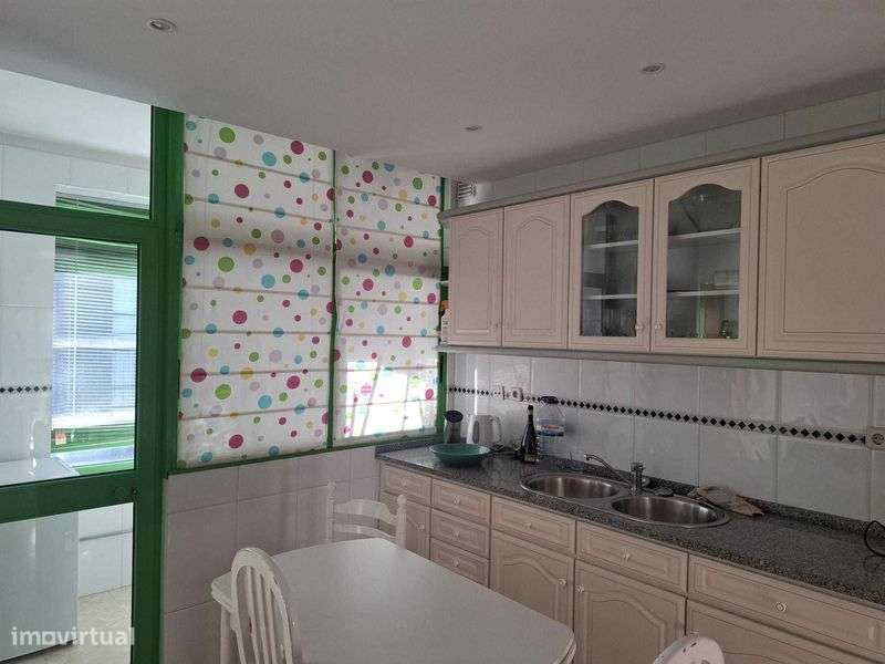 Apartamento T3 junto á Praia - Grande imagem: 4/10