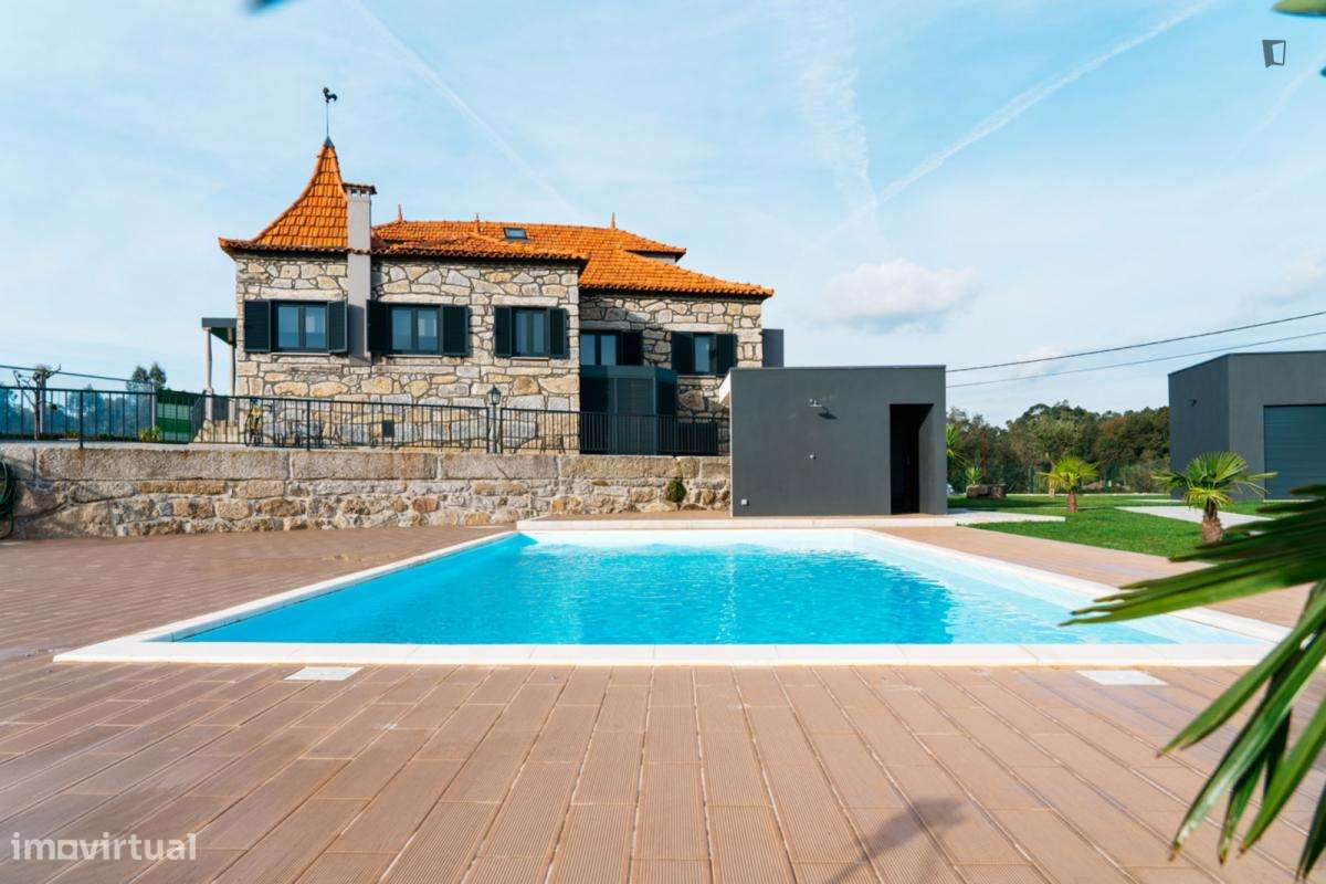 Quarto - localizado em Braga - Grande imagem: 4/6