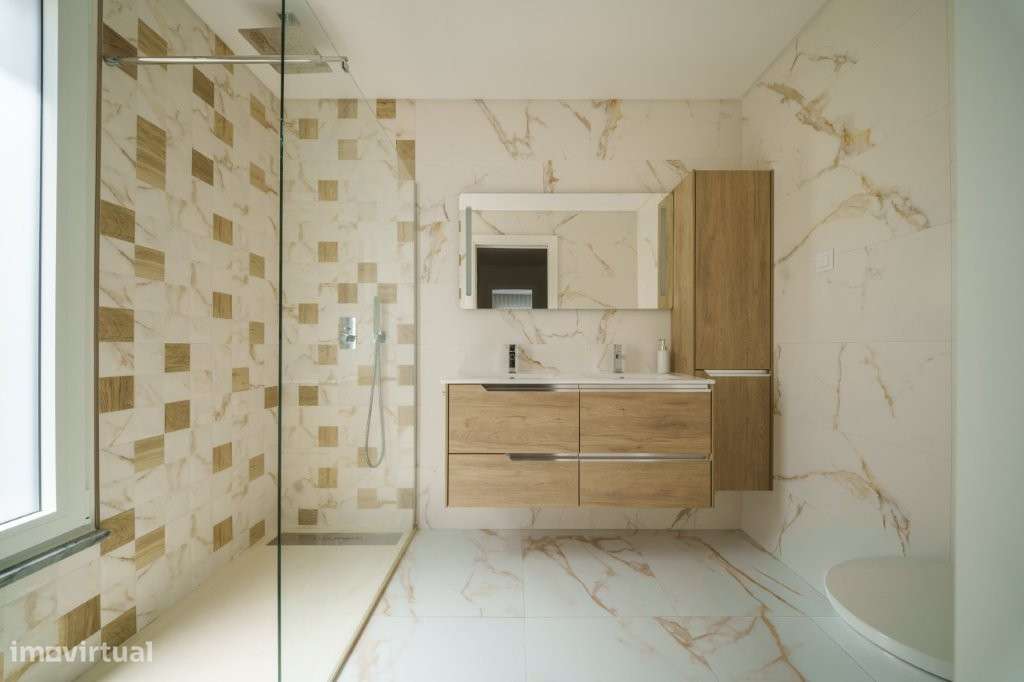 Moradia T4 / Ramada / Moderna é Exclusiva Construção-21
