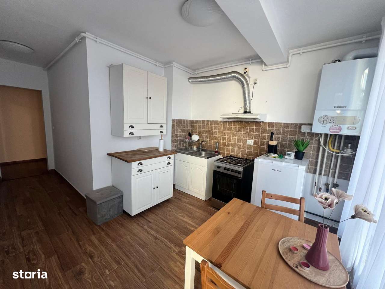 A/1671 De vânzare apartament cu 2 camere în Tg Mureș - Tudor - Imagine principală: 4/9