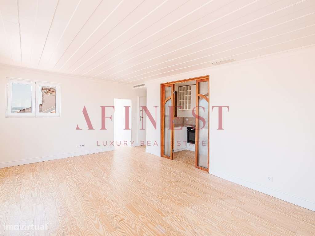 APARTAMENTO T2 REMODELADO NO CHIADO - LARGO DO CARMO VISTA RIO E CA... - Grande imagem: 4/53