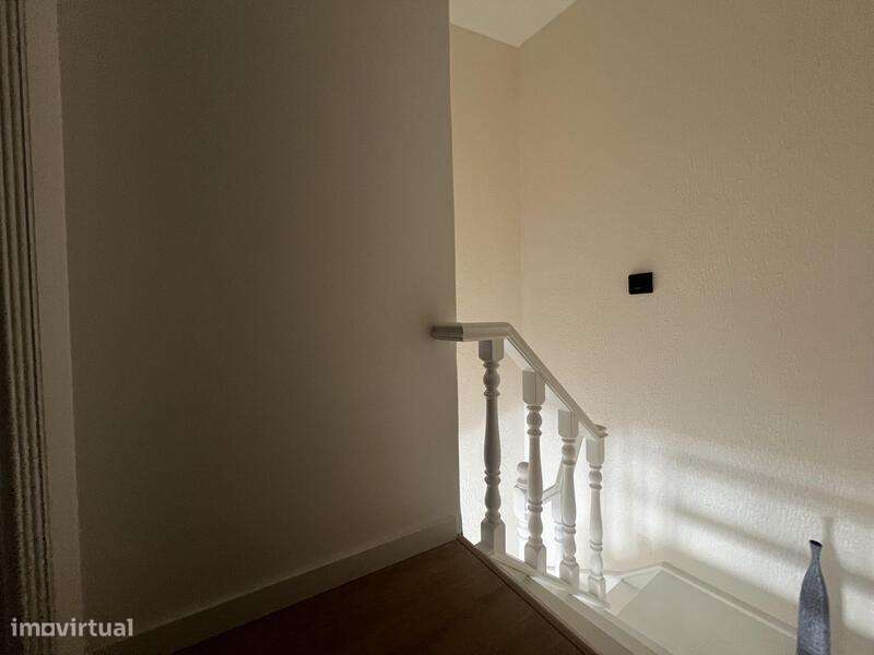 Moradia T2 Remodelada com Vista Mar Próxima das Praias na Lourinhã-13