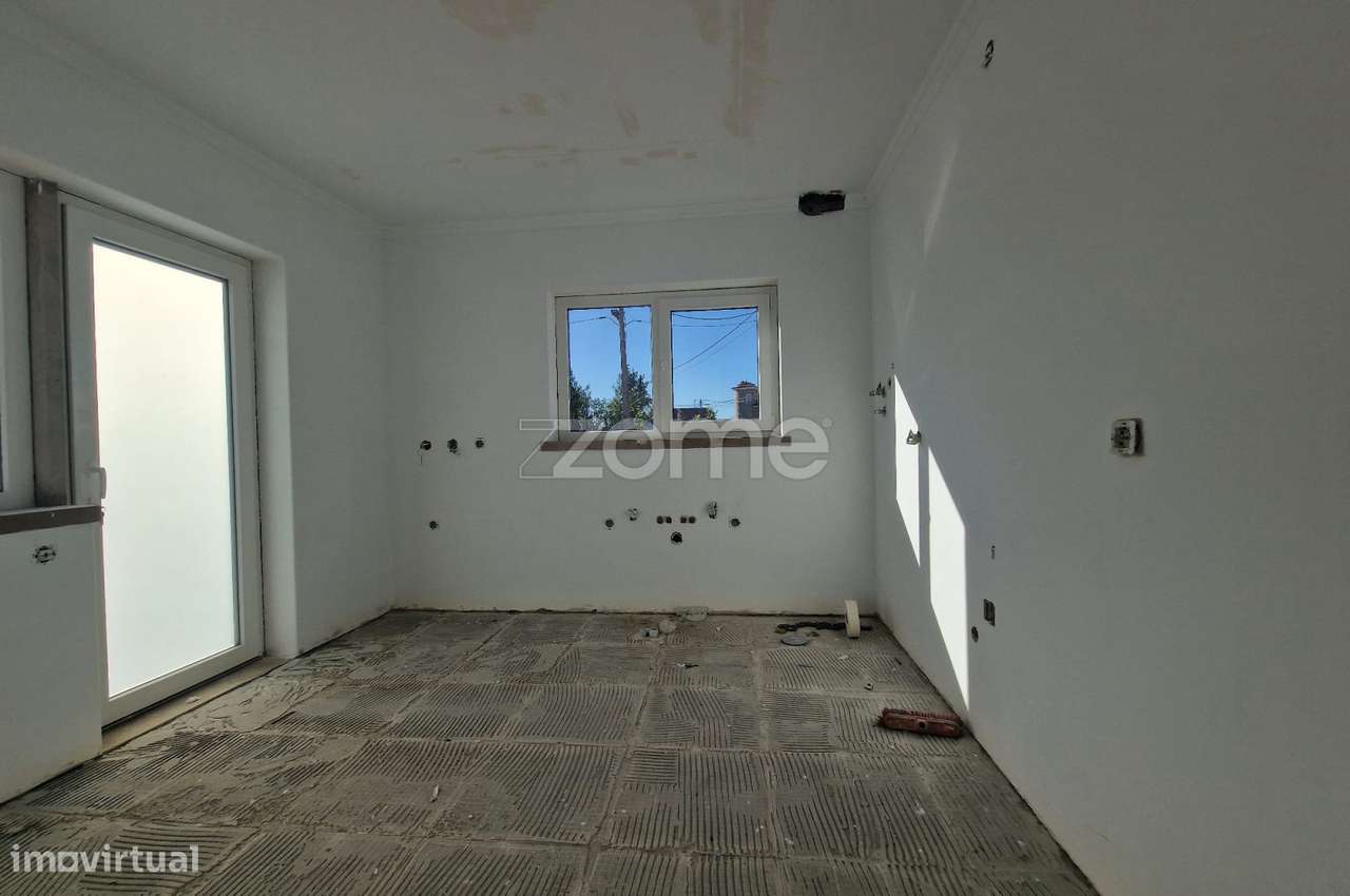 Moradia T4+1 Fernão Ferro - Grande imagem: 4/16