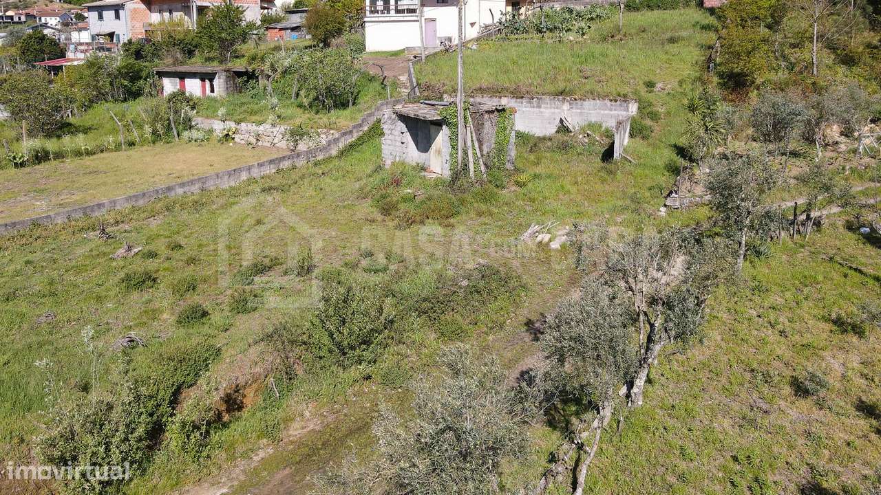 Terreno p/ construção em Orgens - Grande imagem: 4/8