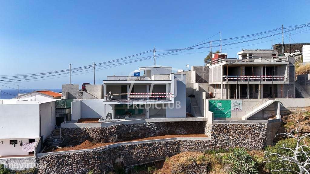 Moradia T3 - Santa Cruz - Grande imagem: 4/40