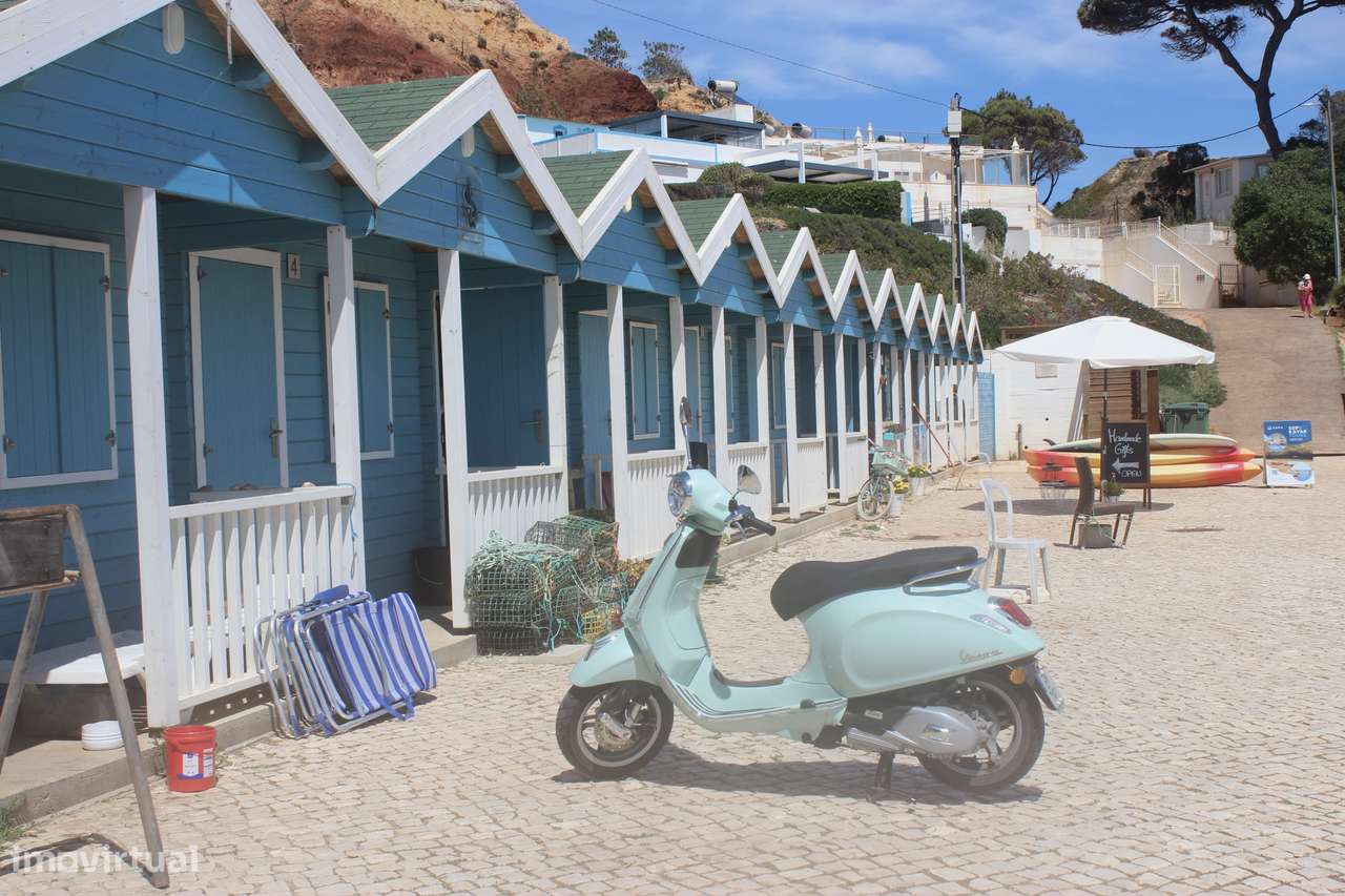 Moradia T5 com mais de 200m2 em Boliqueime-39