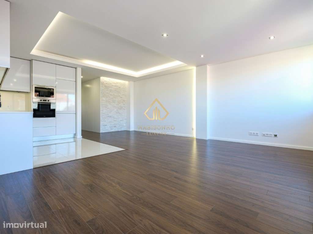 Apartamento T3 | 2 Suítes | Ramalde - Grande imagem: 2/22