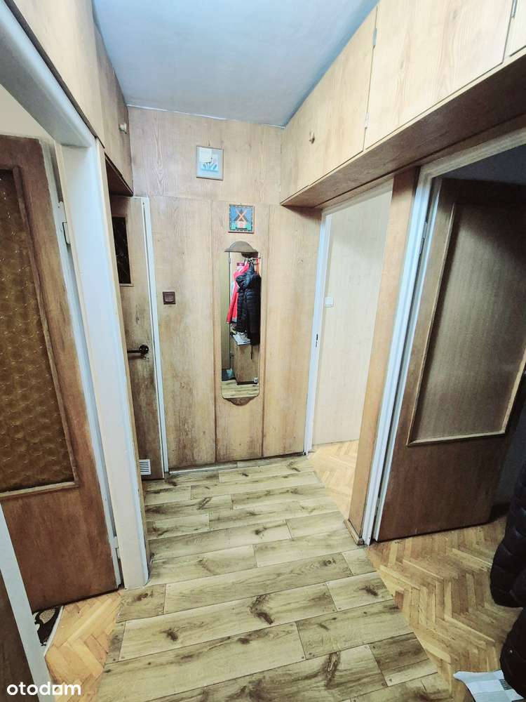 Sprzedam 3 pokoje os. Przyjaźni NISKI BLOK-5