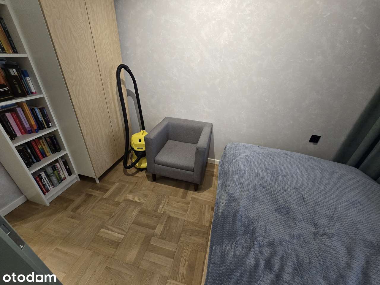 2 pokoje po remoncie + balkon loggia + piwnica - oddzielna kuchnia-6