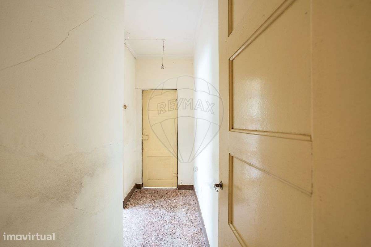 Moradia T4 para venda-9