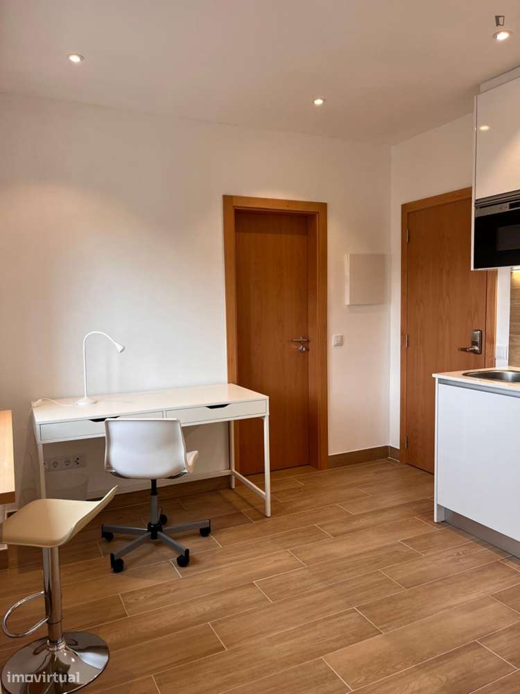 Estúdio - localizado em Cidral Coimbra - Grande imagem: 3/6