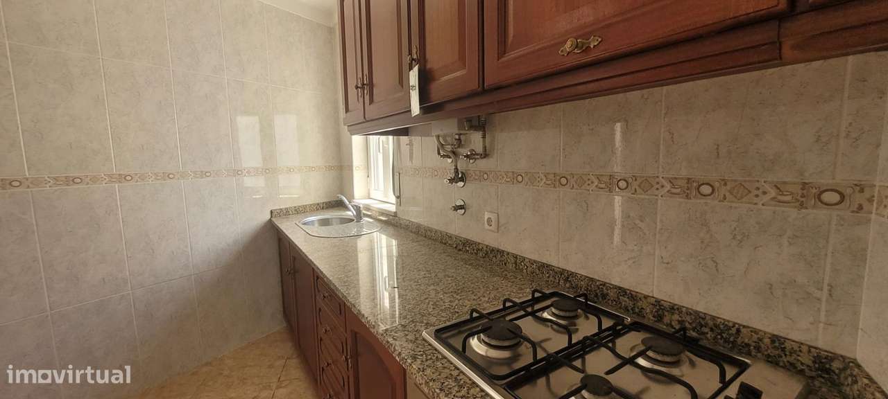 Moradia T2 em Lavos-8