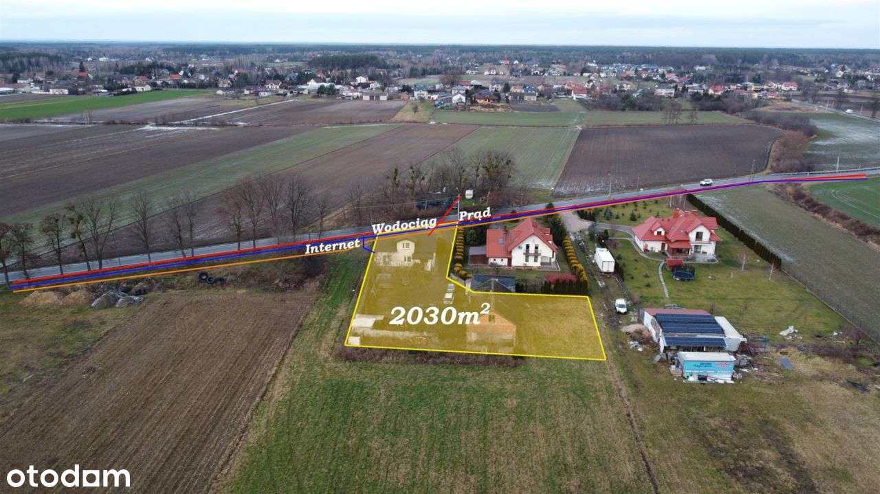 Dom z garażem i budynkiem gospodarczym-16