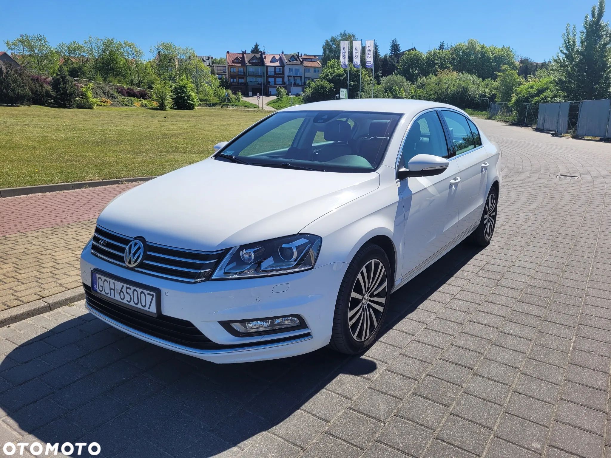 Volkswagen Passat 1.4 TSI BMT Highline R-Style DSG - 1