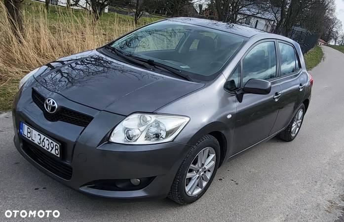 Toyota Auris 2.0 D-4D Luna - 2