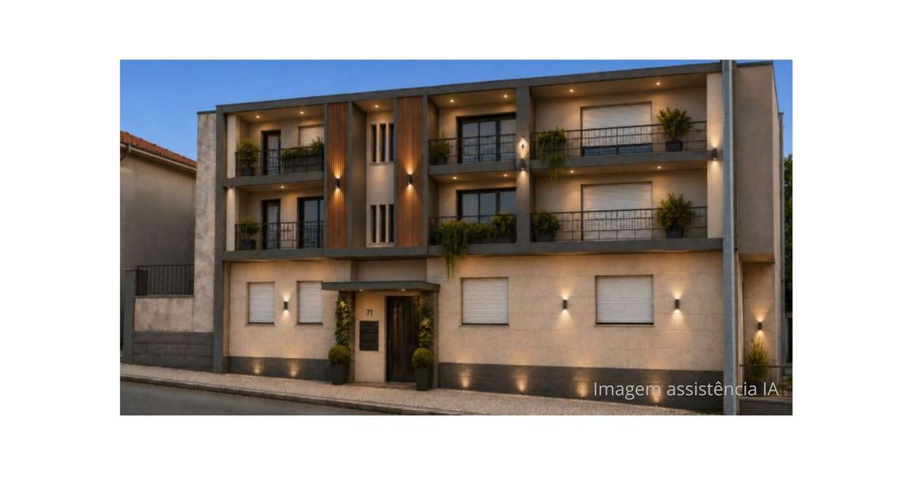 T2 Remodelado com Elegância no Coração de S João da Madeira-21