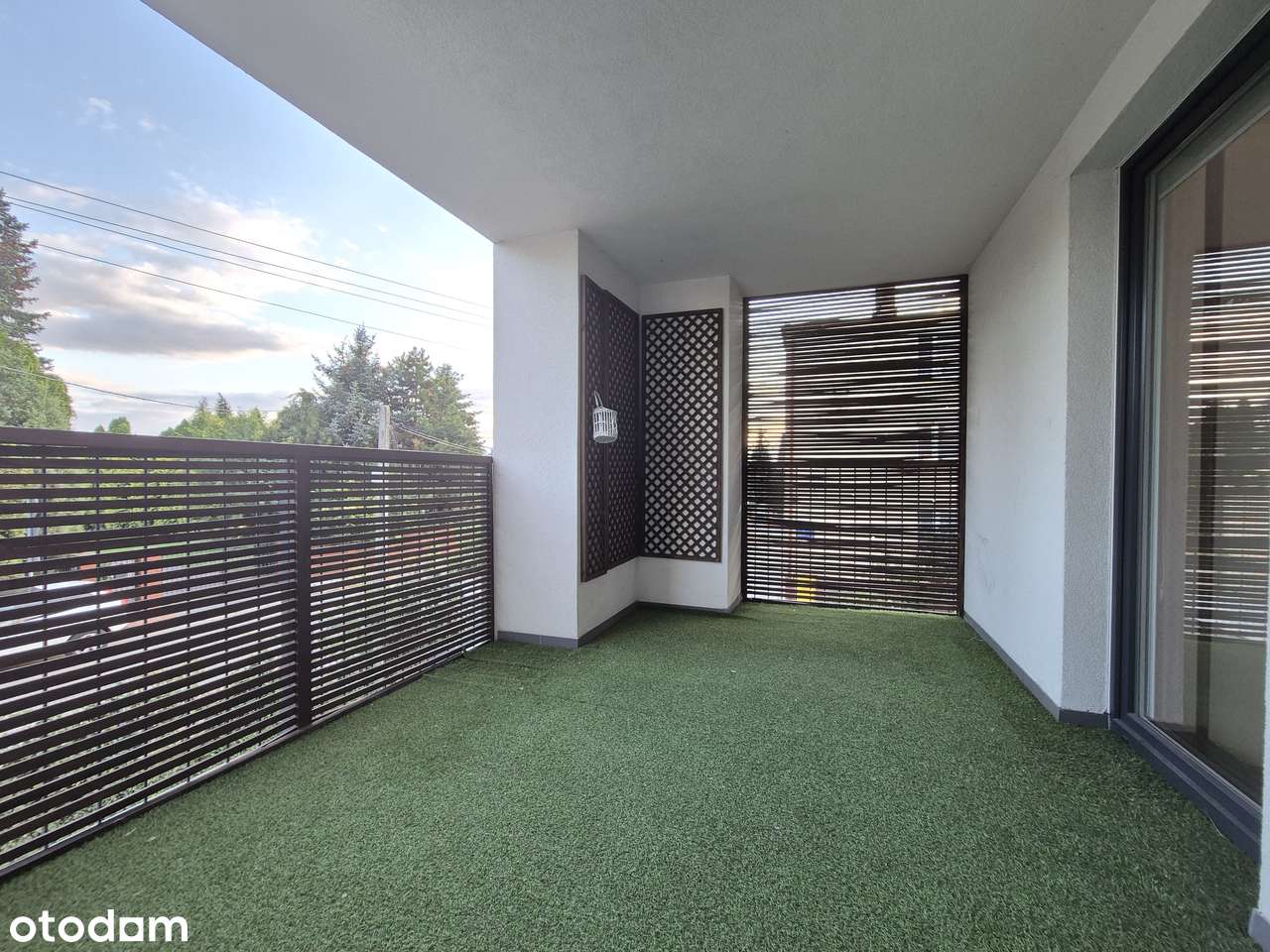 Przestronne i słoneczne mieszkanie! 20min kolejką do Centrum Warszawy!-16