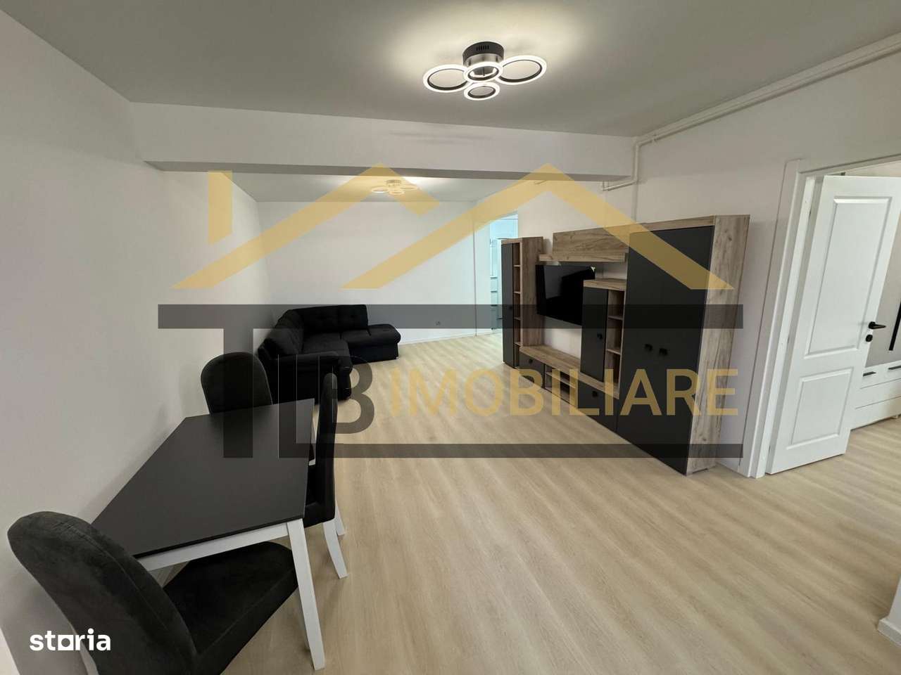 Apartament de 2 camere, 70mp, parcare, Zona Centrala - Imagine principală: 1/12
