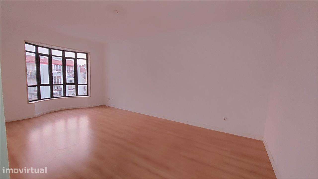 Apartamento em Sintra, Algueirão-Mem Martins - Grande imagem: 3/13