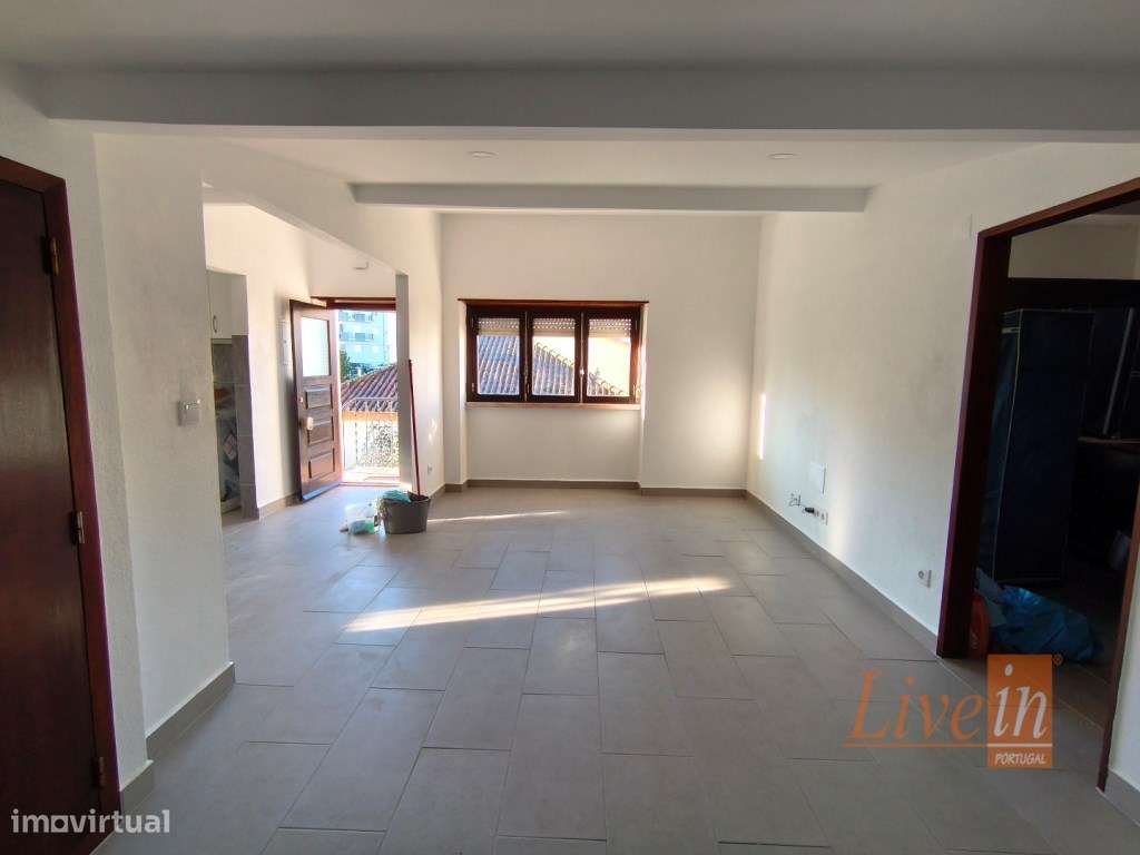 Andar de Moradia Junto ao Centro de Mafra - Grande imagem: 4/13