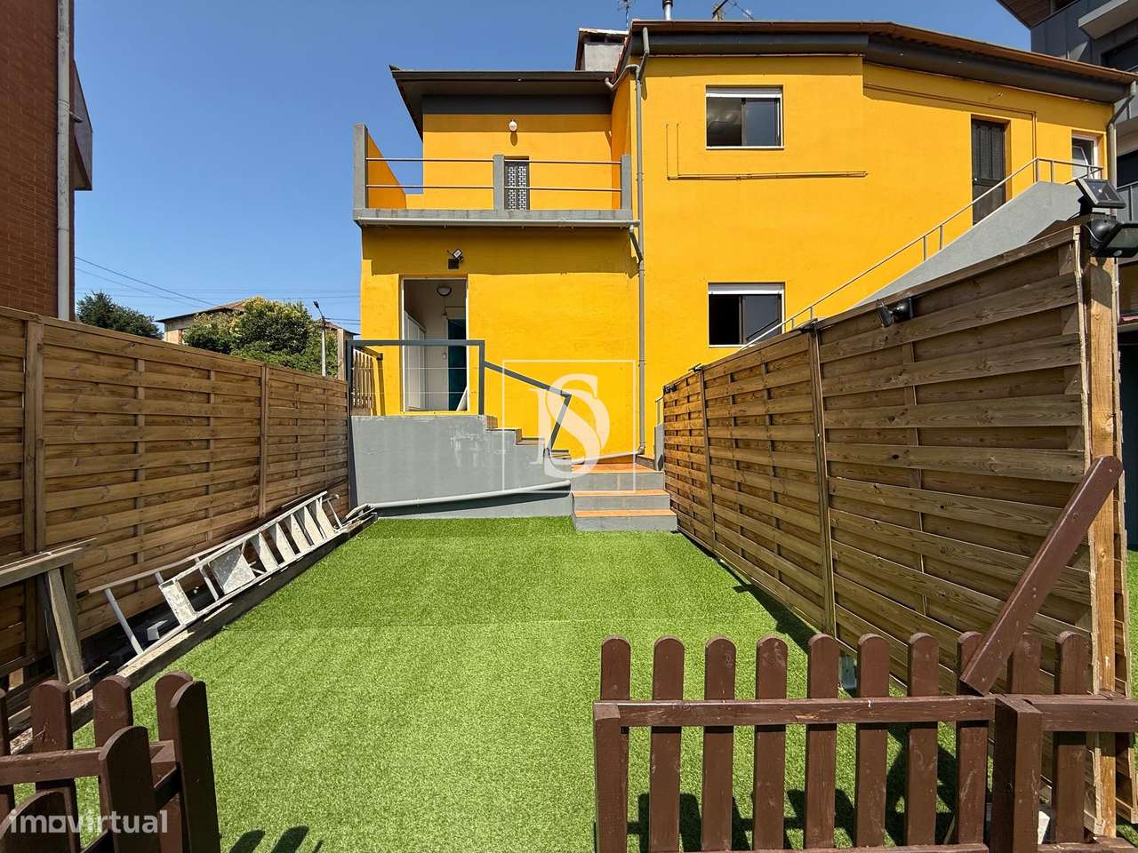 Moradia Multifamiliar - Oportunidade Única de Negócio-13