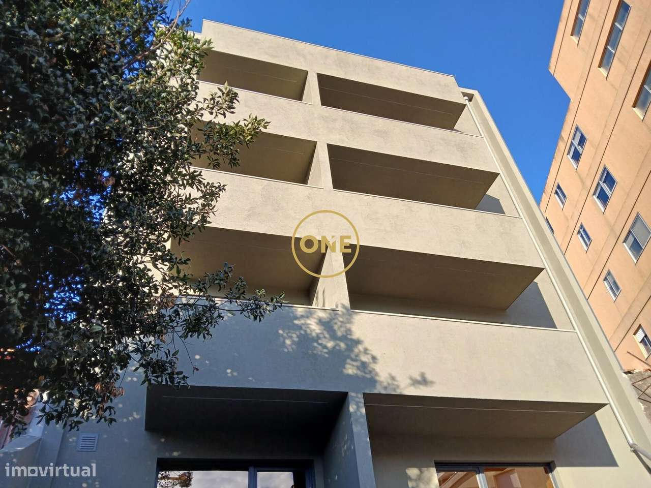 Apartamento T0 - Grande imagem: 2/27