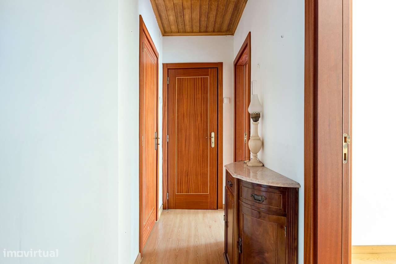 Apartamento T2, Amadora-7