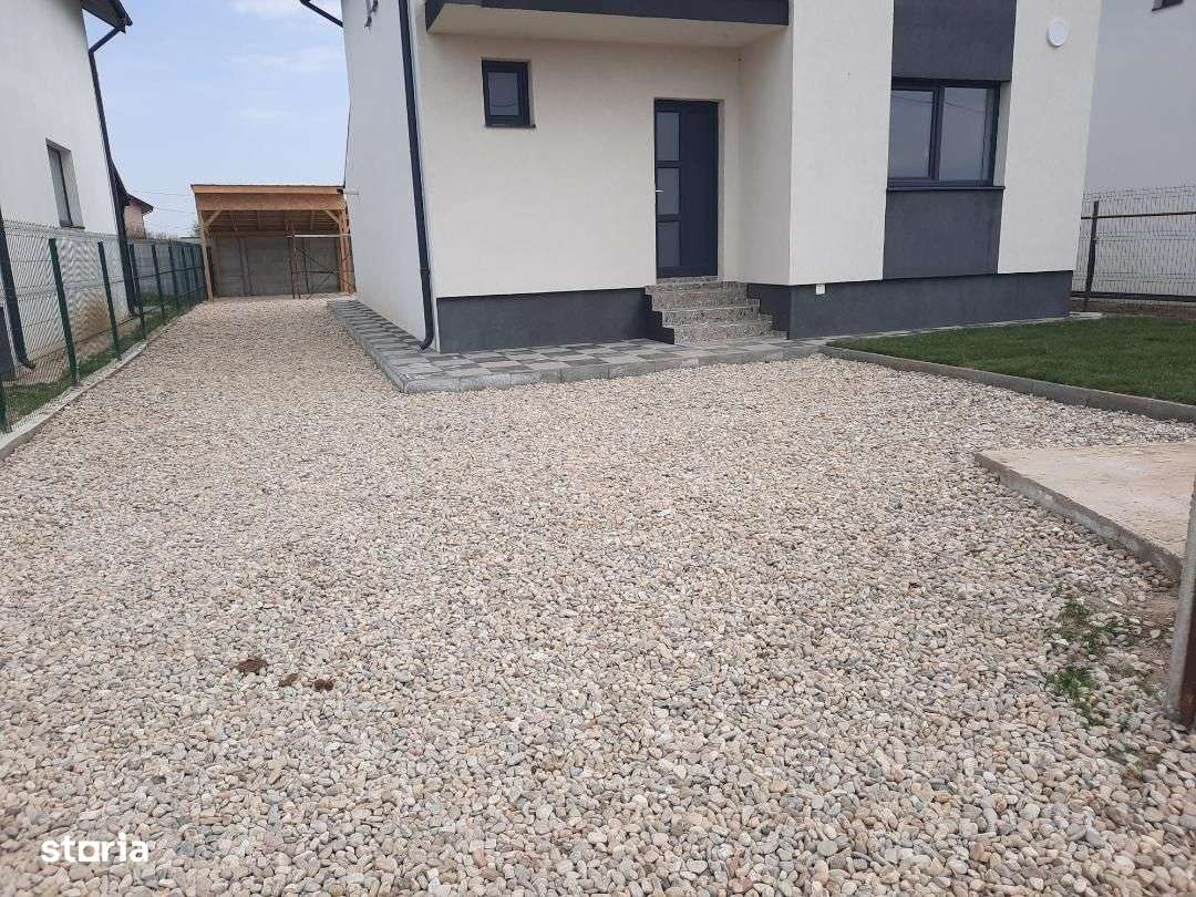 FARA COMISIOANE casa 5 camere P+1+pod incalzire pardoseala terasa beci - Imagine principală: 2/20