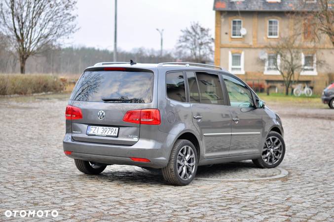 Volkswagen Touran 2.0 TDI DPF Highline Perfectline - 4