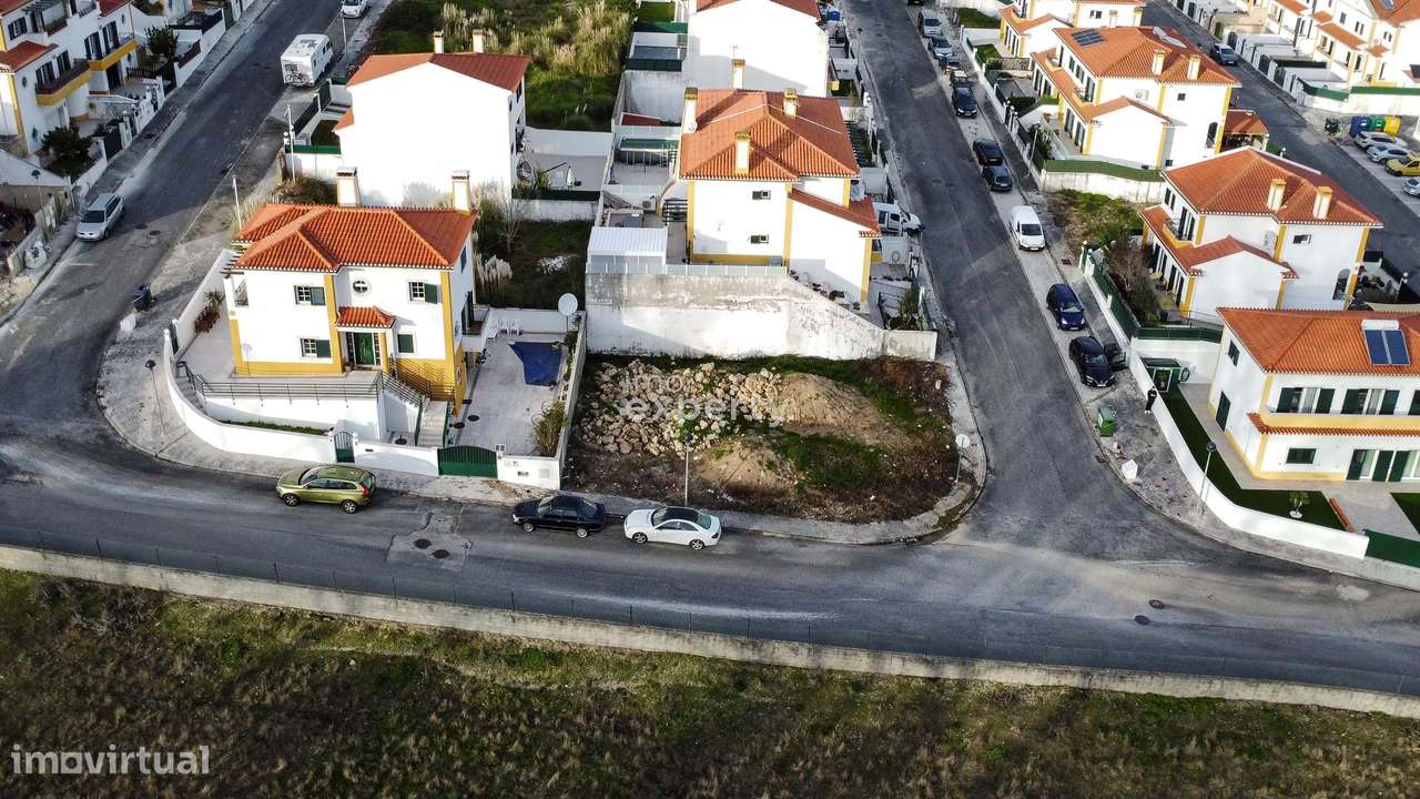 Terreno para Construção com Projeto Aprovado em Gradil-3