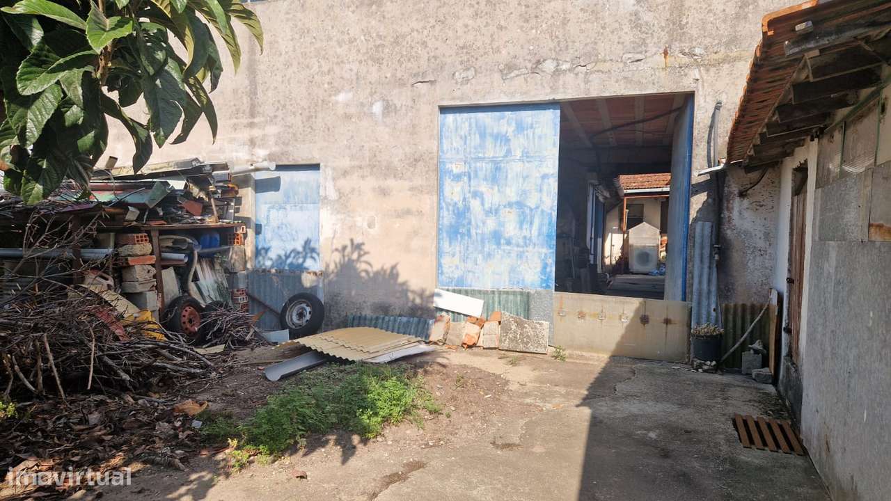 Moradia Térrea para Reconstrução em São Bernardo, Aveiro-17