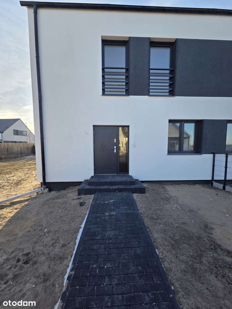 Tarnowo Podg., Góra - piętrowy, 2 łazienki, gotowy do odbioru-2