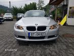 BMW Seria 3 320i - 5