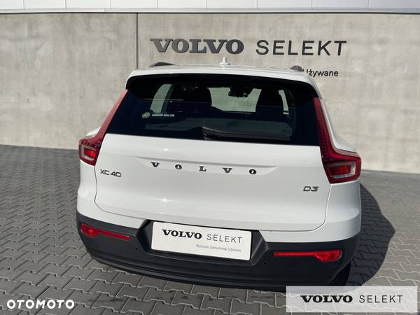 Volvo XC 40 D3 - 11